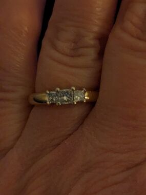 Gold Three-Stone Diamond Ring - Unbranded